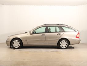 Mercedes-Benz C - 2004