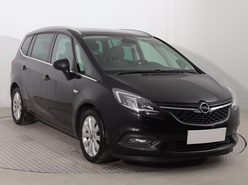 Opel Zafira - 2017