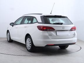 Opel Astra - 2017