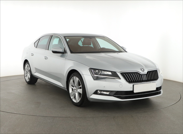 Škoda Superb 2017