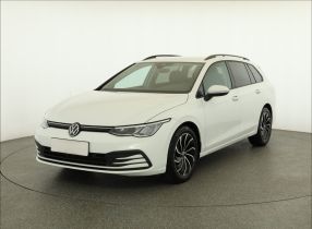 Volkswagen Golf - 2021
