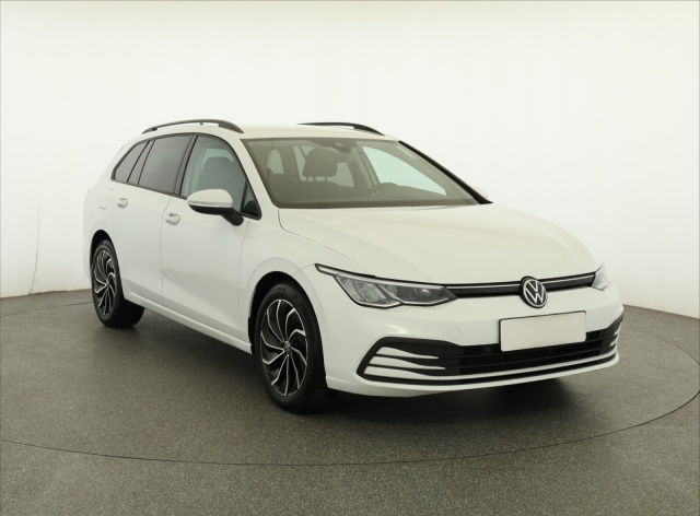 Volkswagen Golf 2021
