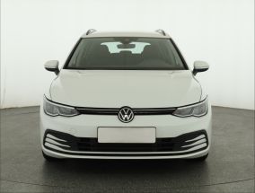 Volkswagen Golf - 2021