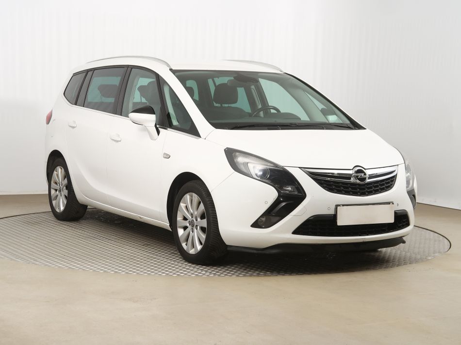 Opel Zafira - 2015