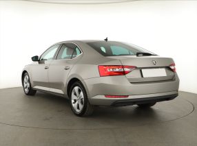 Skoda Superb - 2016