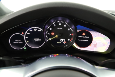 Porsche Cayenne - 2020