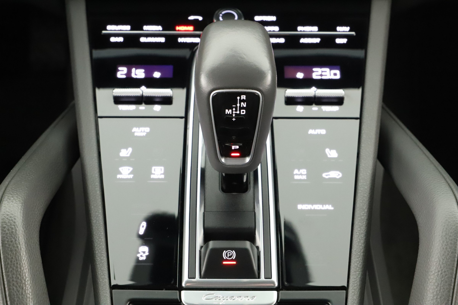 Porsche Cayenne - 2020