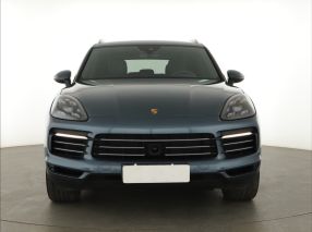 Porsche Cayenne - 2020
