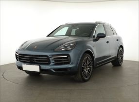 Porsche Cayenne - 2020