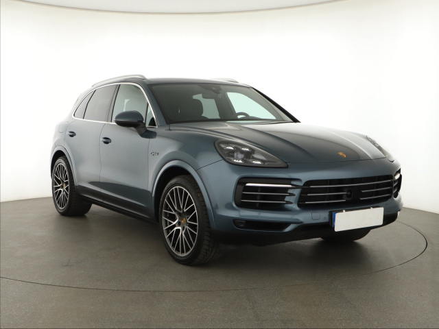 Porsche Cayenne 2020
