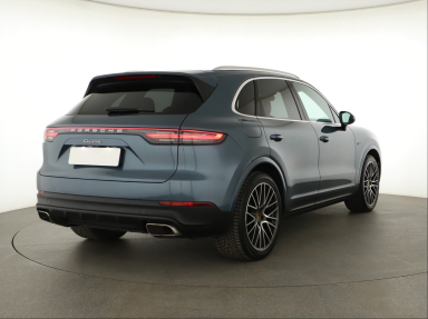 Porsche Cayenne - 2020