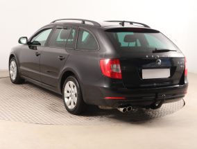 Skoda Superb - 2012