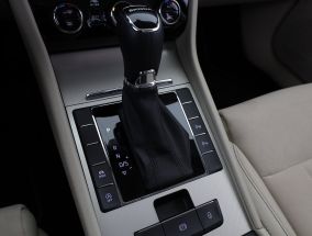 Škoda Superb - 2023