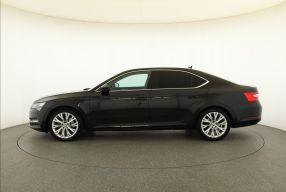 Skoda Superb - 2023