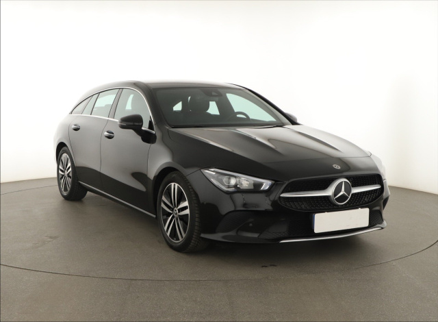 Mercedes-Benz CLA 2022
