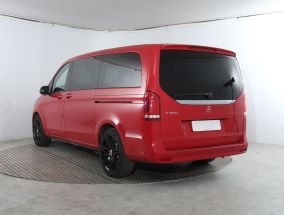 Mercedes-Benz V - 2021