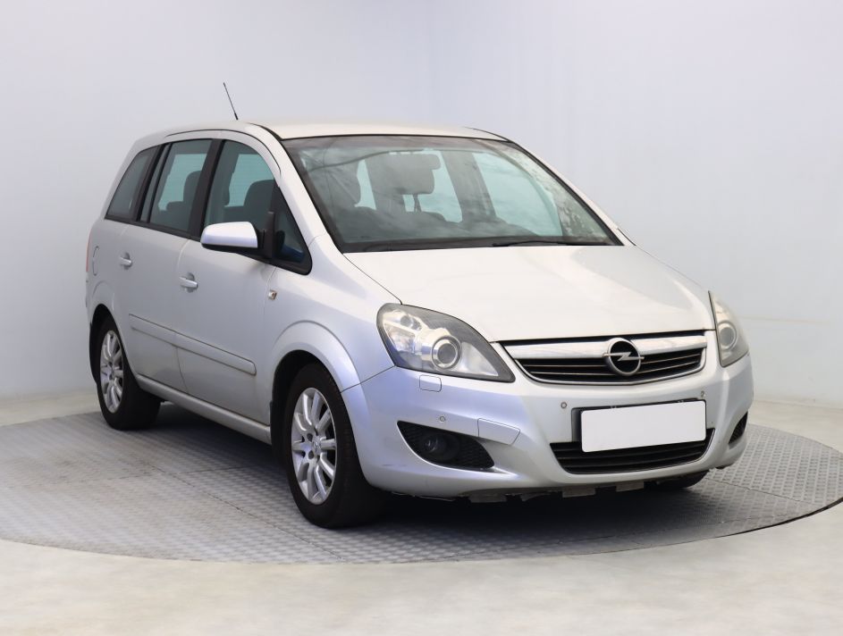 Opel Zafira - 2008