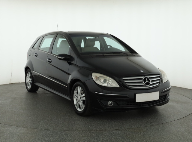 Mercedes-Benz B 2005