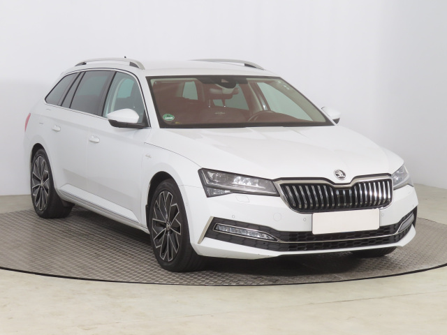Škoda Superb, 2021