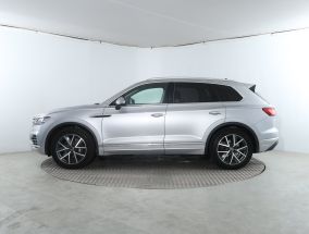 Volkswagen Touareg - 2021