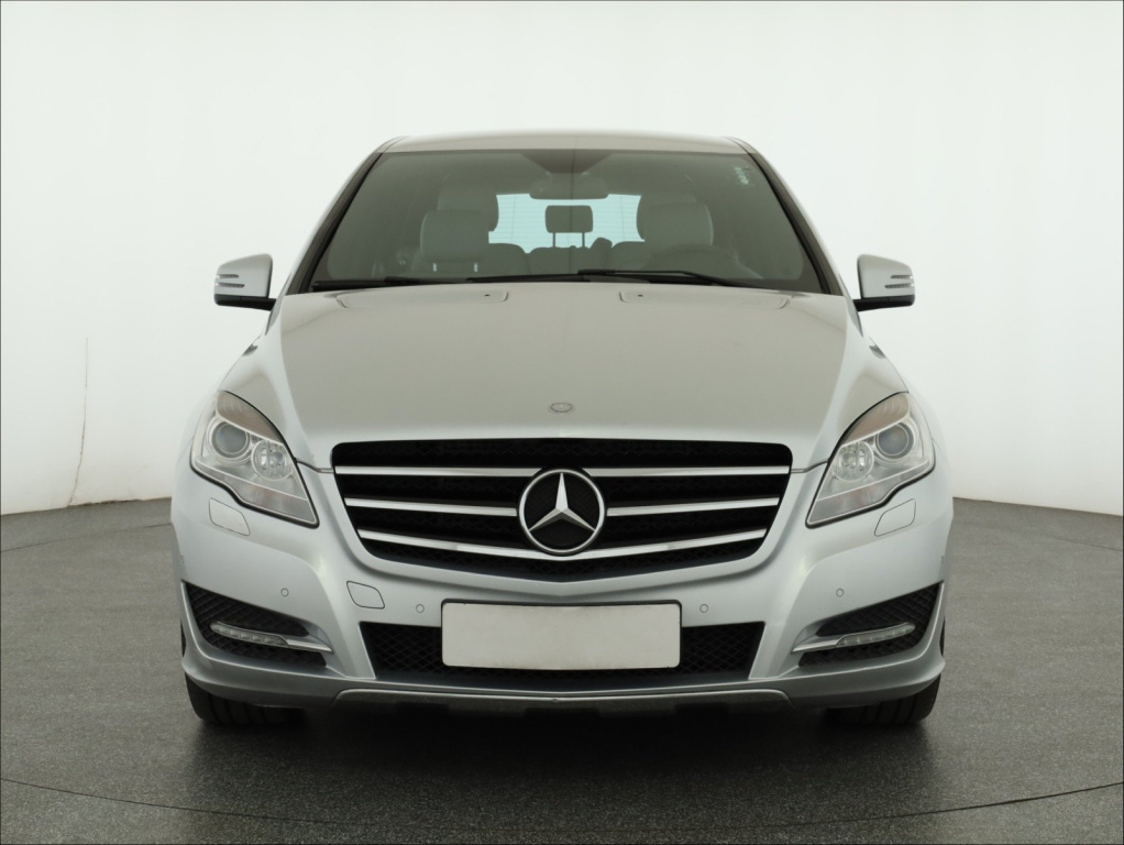 Mercedes-Benz R