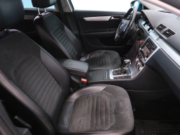 Volkswagen Passat 2012