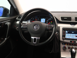 Volkswagen Passat 2012