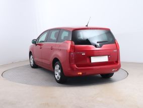 Peugeot 5008 - 2013