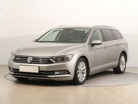 Volkswagen Passat - 2015