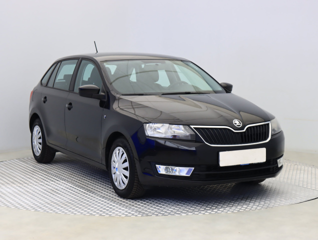 Škoda Rapid Spaceback 2013