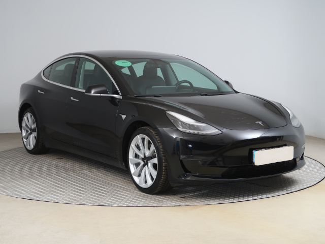 Tesla Model 3 2019