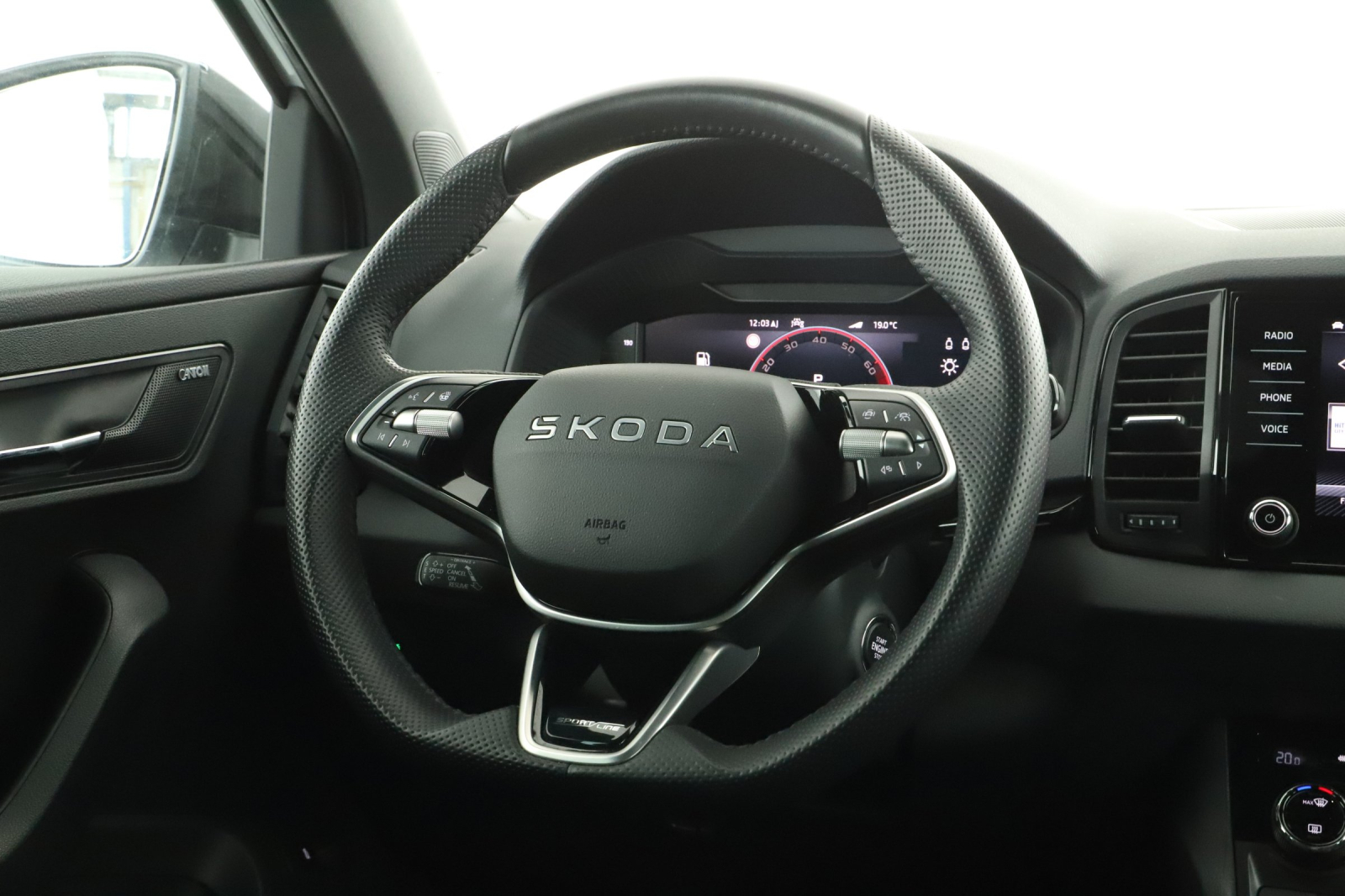 Škoda Karoq - 2025