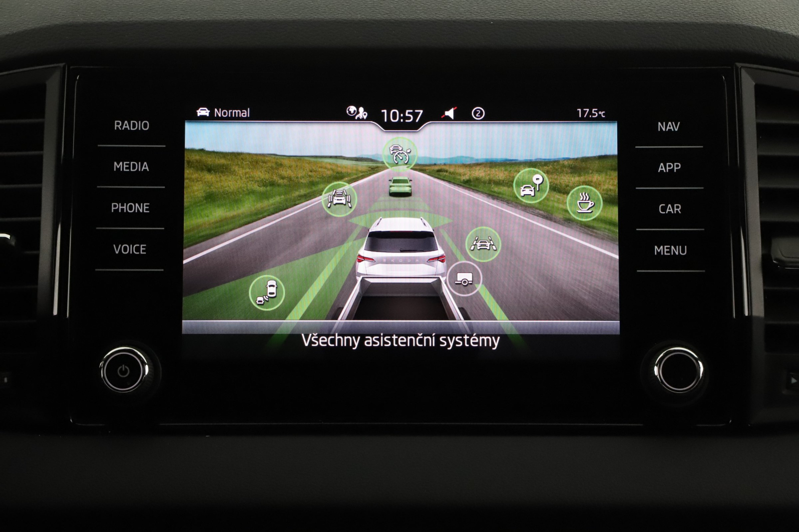 Škoda Karoq - 2025