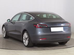 Tesla Model 3 - 2019