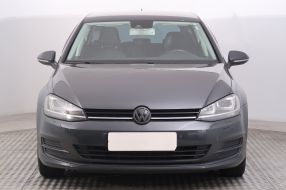 Volkswagen Golf - 2016