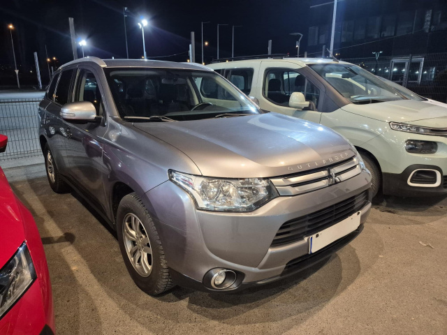 Mitsubishi Outlander 2014