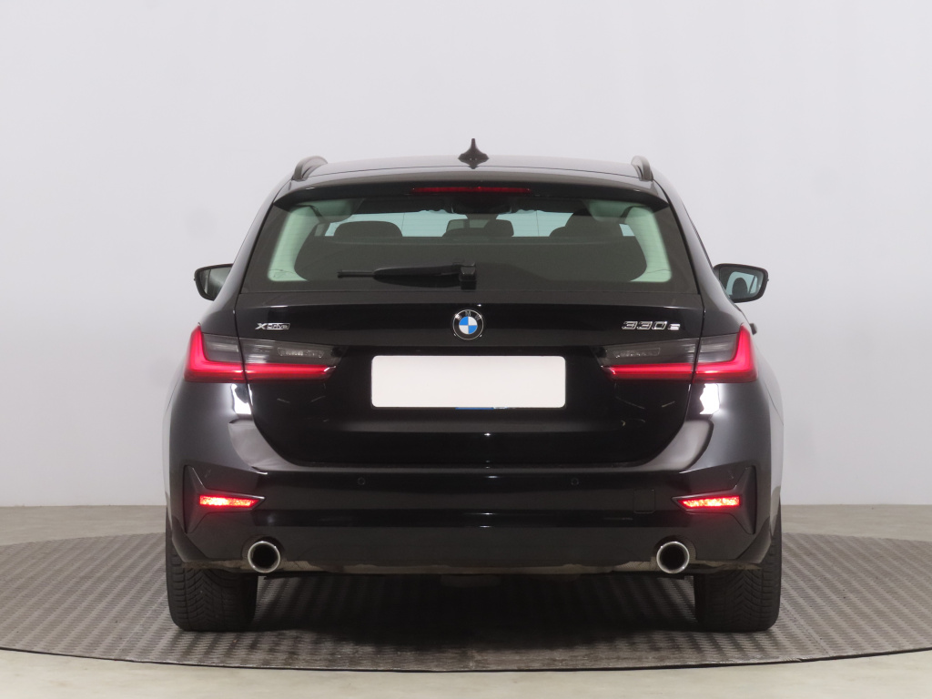 BMW 3