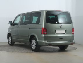Volkswagen Multivan - 2011