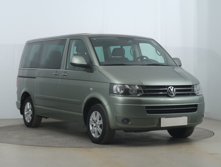 Volkswagen Multivan - 2011