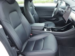 Tesla Model 3 - 2019
