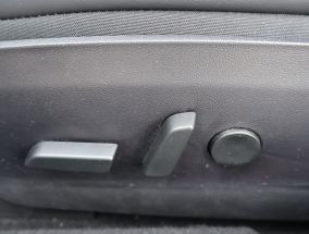 Tesla Model 3 - 2019