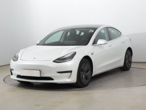 Tesla Model 3 - 2019