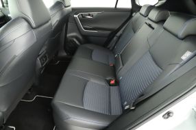 Toyota RAV 4 - 2024