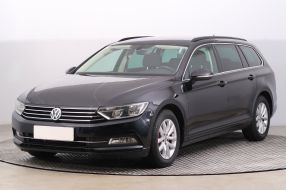 Volkswagen Passat - 2015