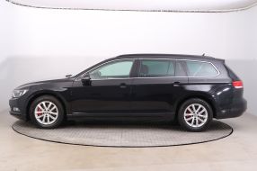 Volkswagen Passat - 2015