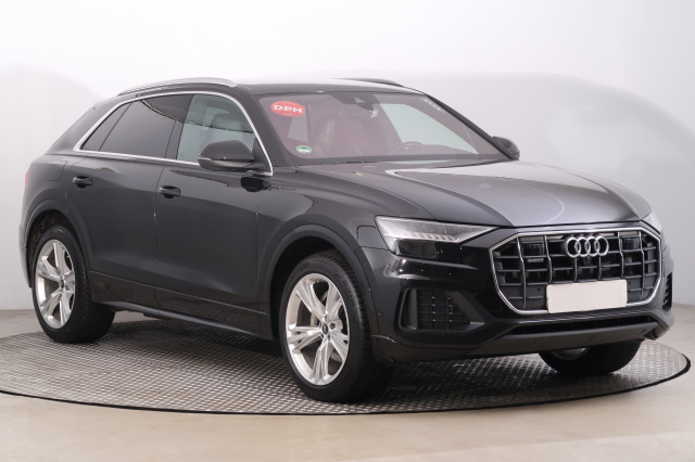 Audi Q8 2021