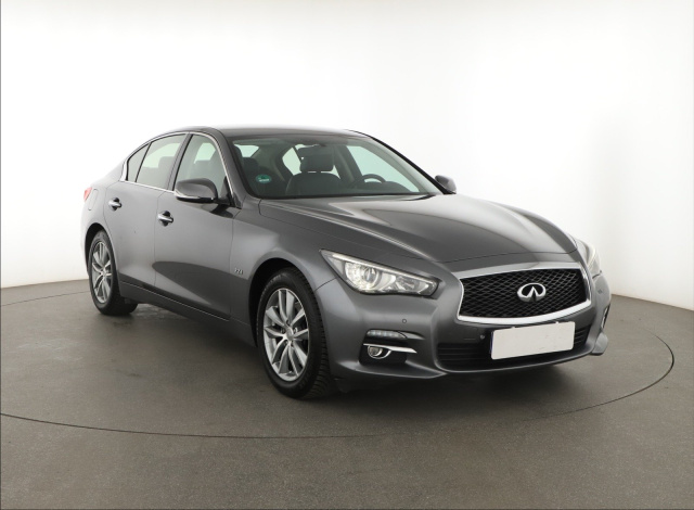 Infiniti Q50 2014