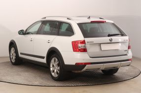 Skoda Octavia Scout - 2016