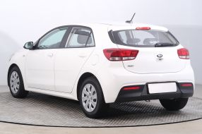 Kia Rio - 2021