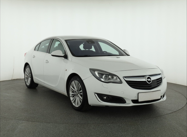 Opel Insignia 2015